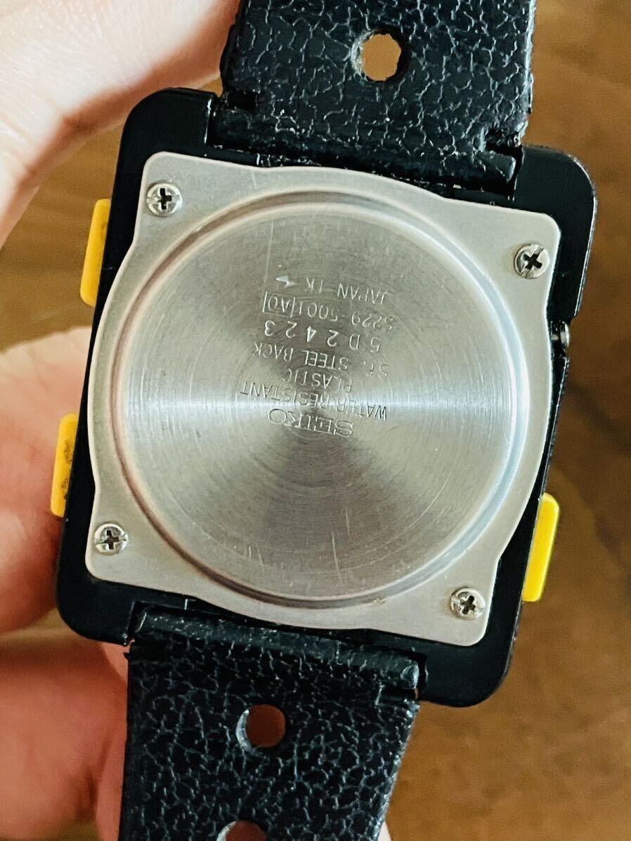 SEIKO PULSE METER S229-5001 80S VINTAGE DIGITAL Watch from JP