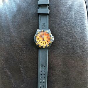 Luminox Series 3050 / 3950 SAR, 200 meter carbon watch - orange 