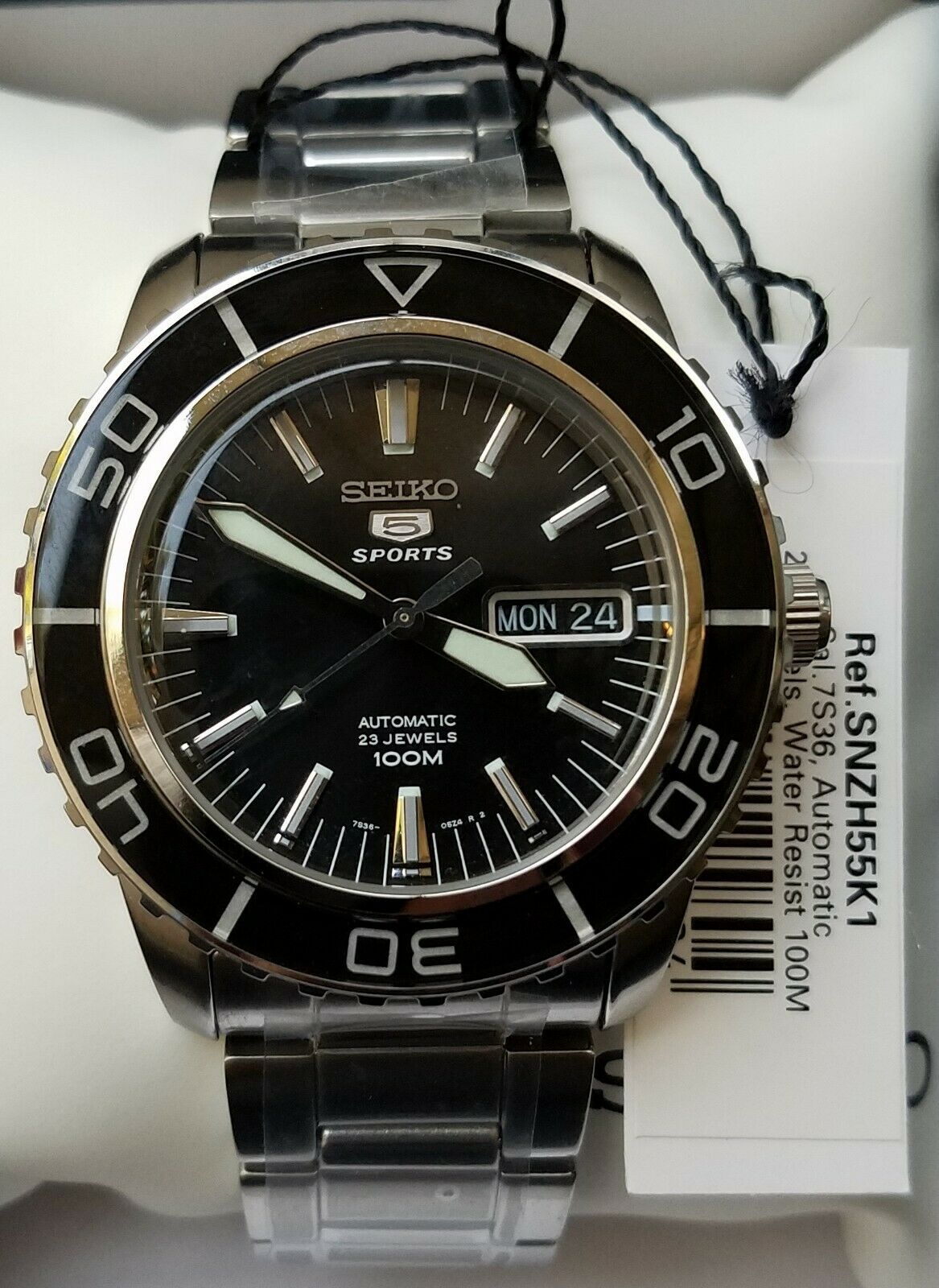 seiko 5 sports snzh55k1