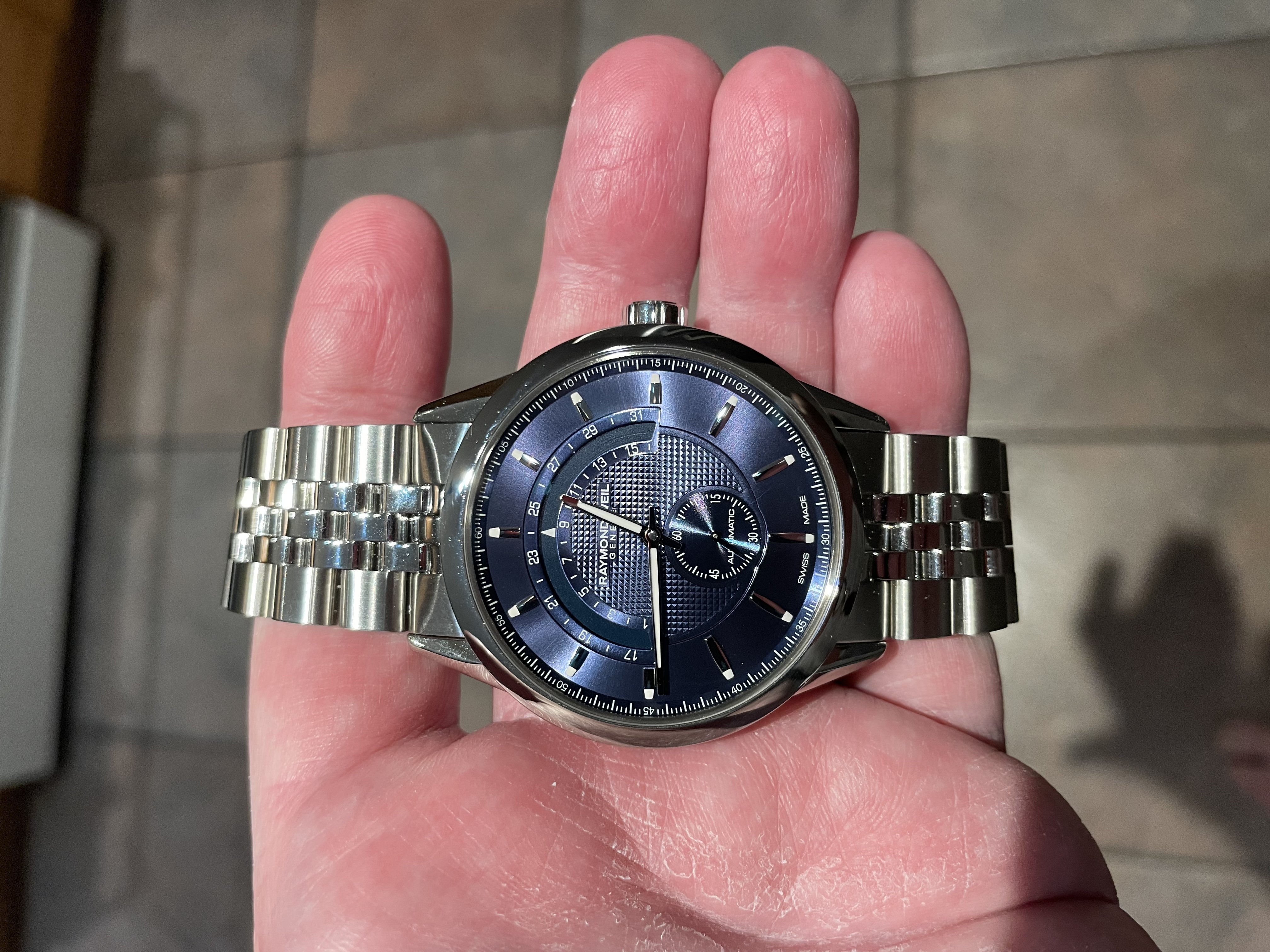 Raymond weil freelancer 2025 half moon