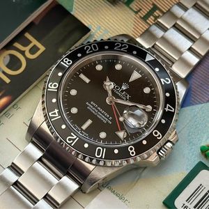 売り尽くしSALE中画面 Rolex GMT-Master II 16710 For Sale | WatchCharts Marketplace