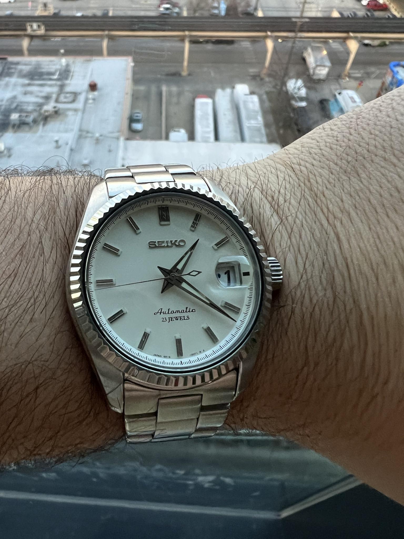 WTS SARB035 fluted bezel cyclops crystal with original crystal