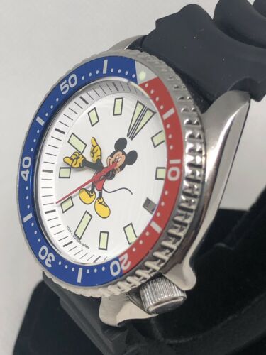 mens seiko mickey mouse watch
