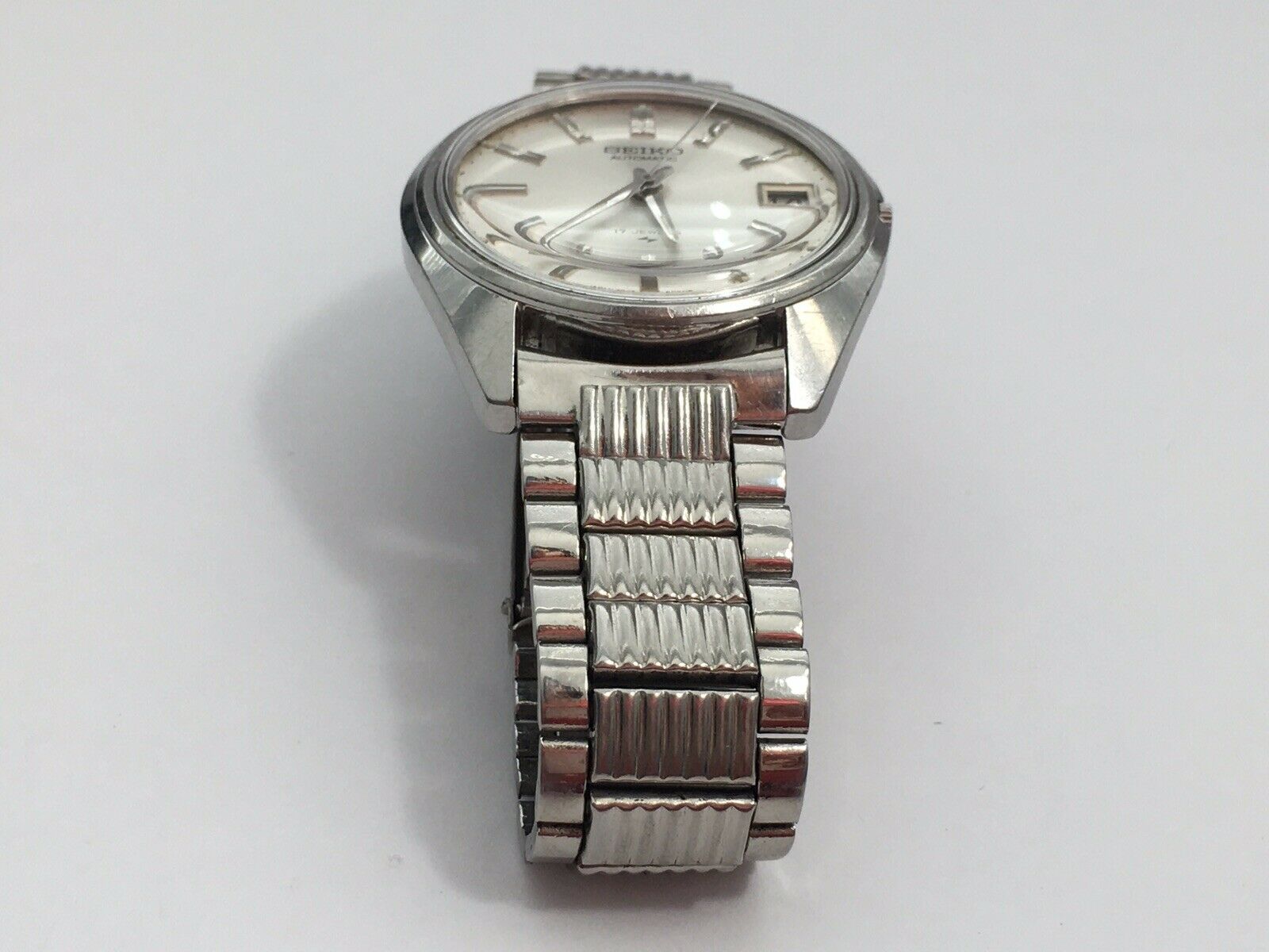 Vintage Seiko Automatic 17 Jewels 7005-8020 Date Mens Watch Runs |  WatchCharts