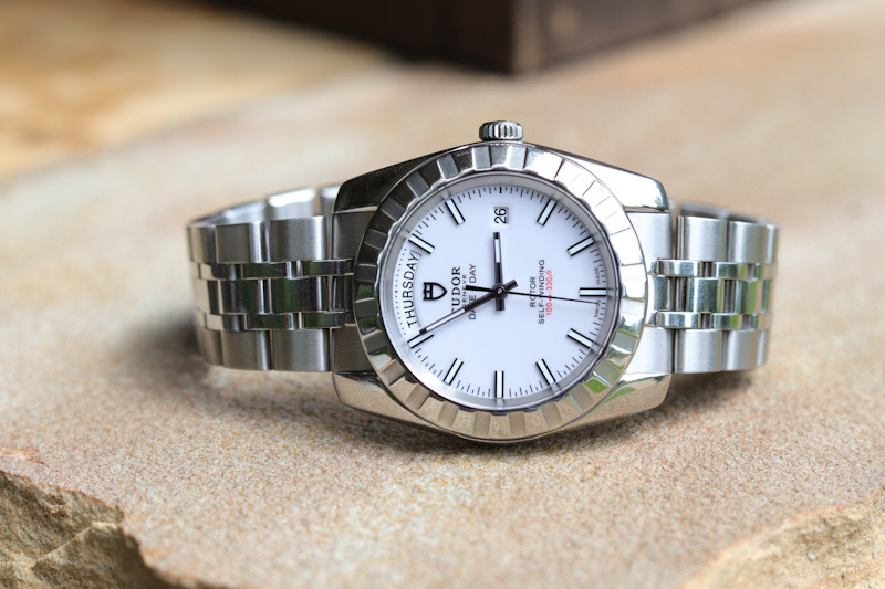 tudor 23010