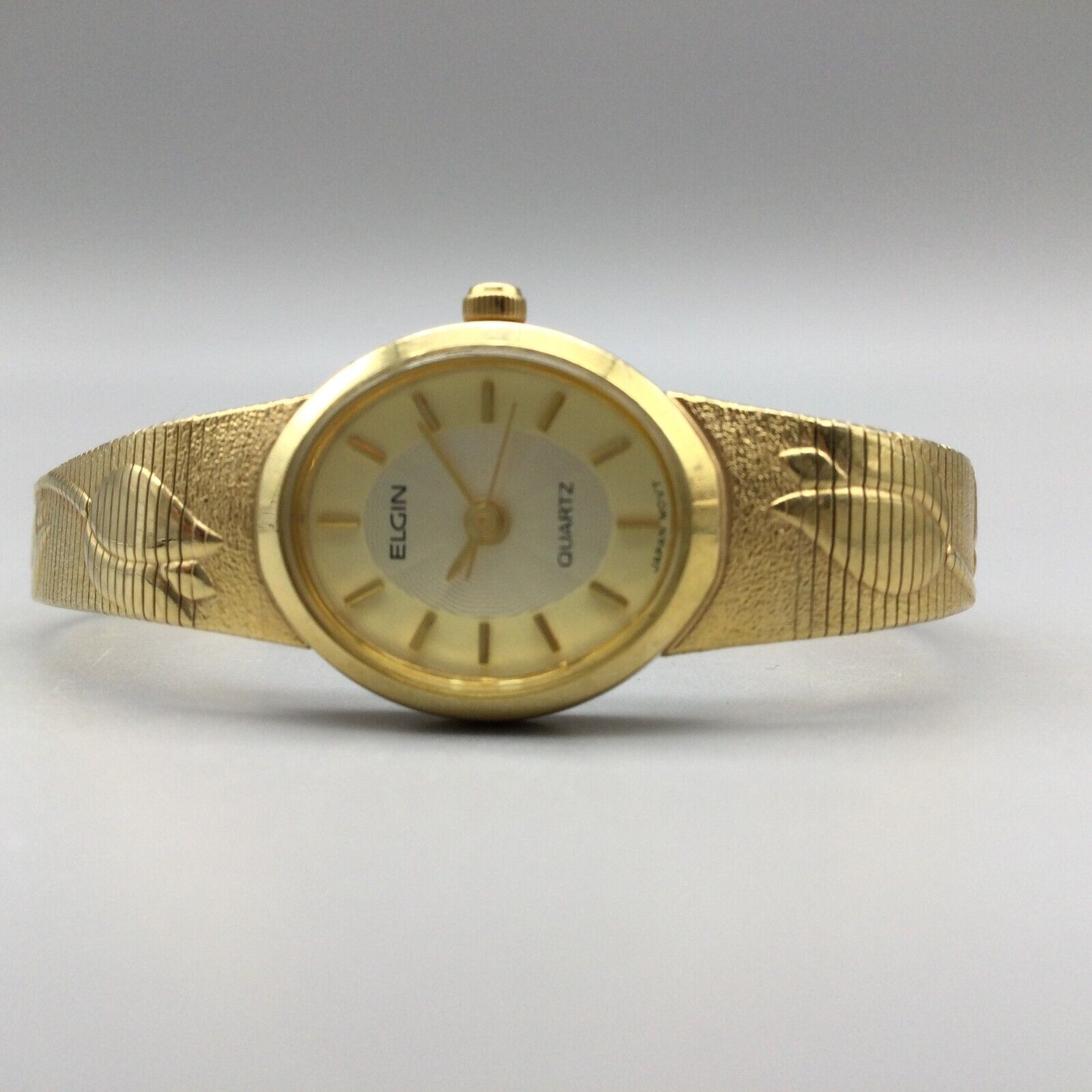 1990’s Elgin II Gold Tone Women’s 6.5” Watch (works, new battery) Vintage Elgin Watch Women Gold Tone Oval Embossed Band New  main image 3