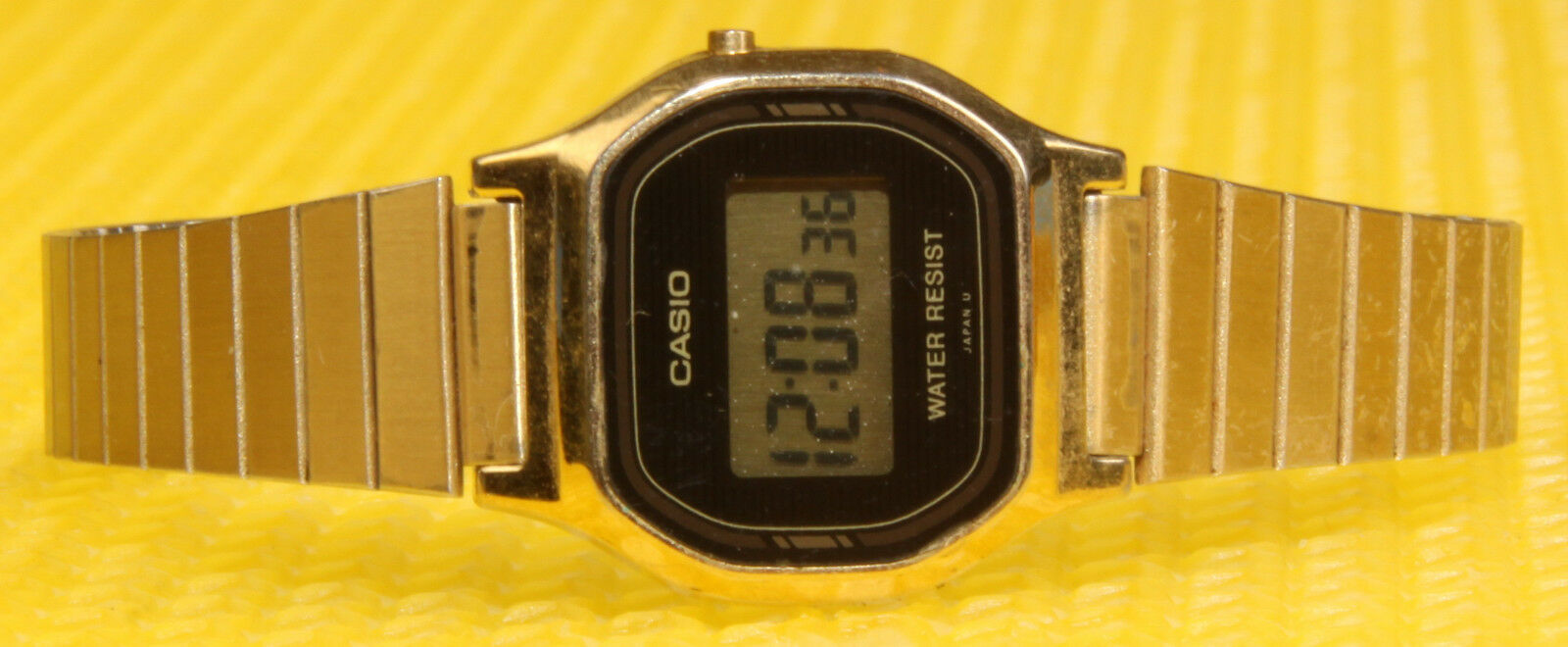 Casio 1572 a168 online touch