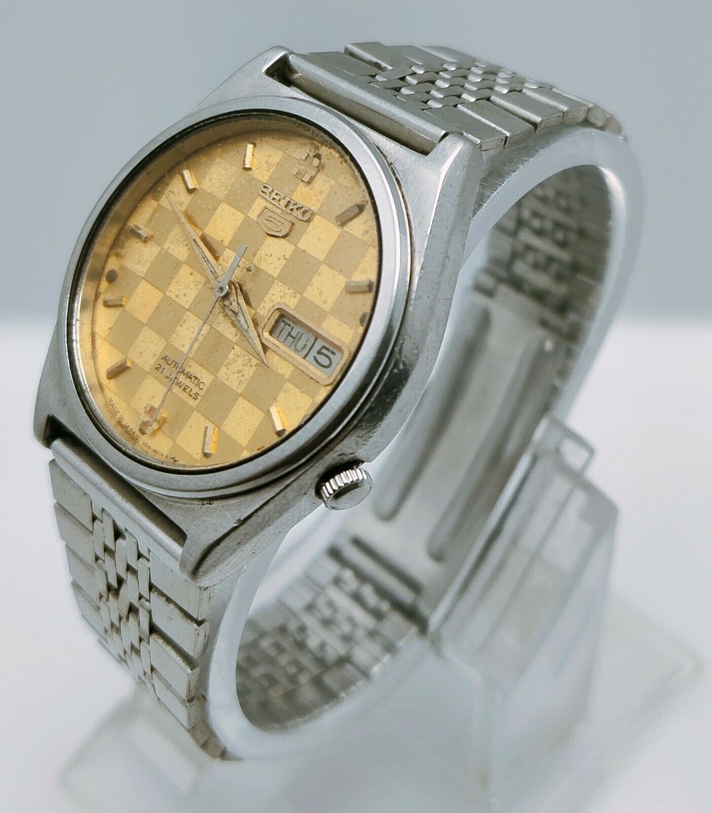 VINTAGE SEIKO 5 AUTOMATIC 7019-8180 G JAPAN DAY/DATE MEN'S WATCH