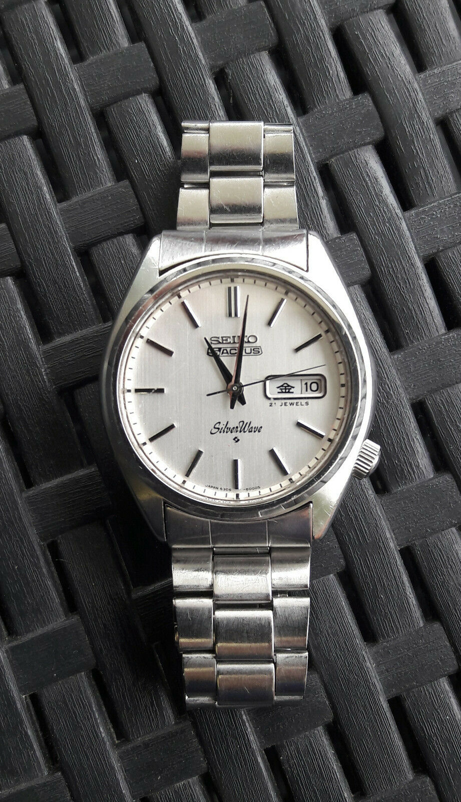 VINTAGE SEIKO 5 ACTUS SILVERWAVE AUTOMATIC 6306-8000 21