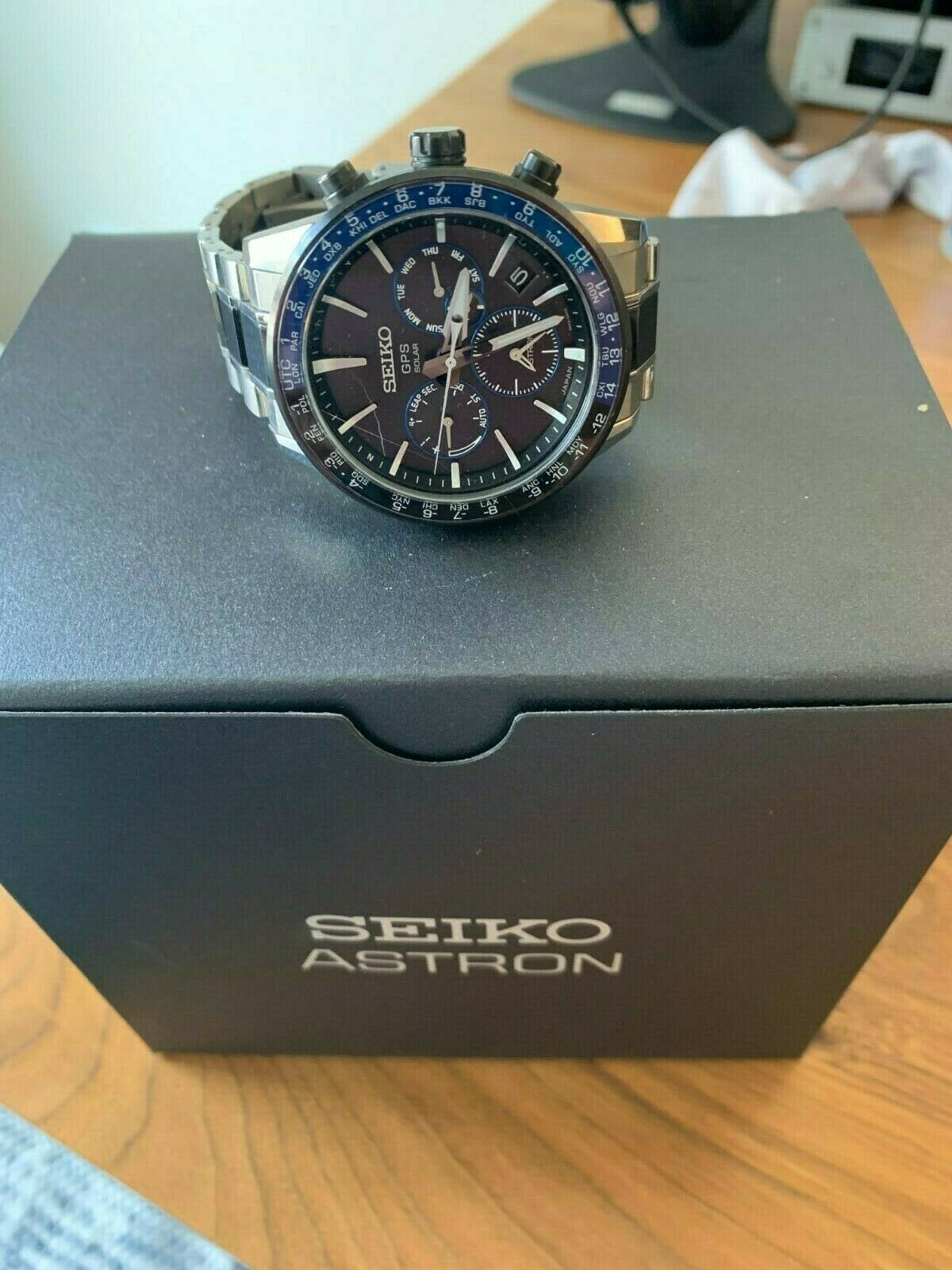 seiko astron ssh007