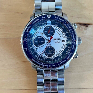 Seiko on sale flightmaster white