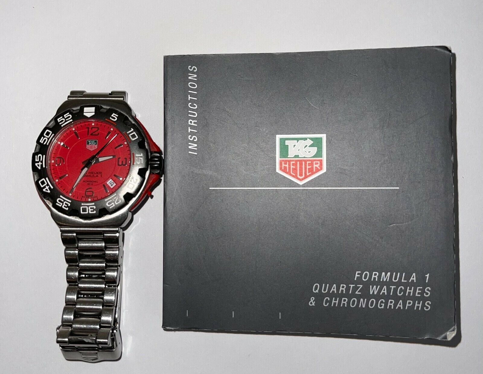 TAG HEUER Formula 1 Men s Quartz Watch WAC1113 0 Red Dial with