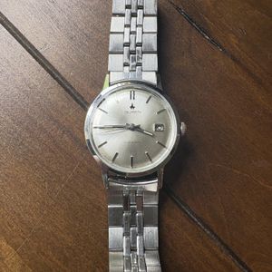 Vintage SWISS OMAX 17 Jewels Manual Men's Wrish Watch,date