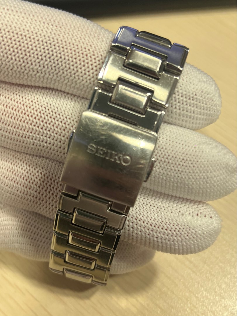 Seiko Premier Perpetual Kinetic Watch with Thong Sia Warranty