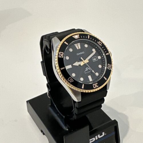 Casio Diver Stainless Steel Quartz Watch MDV106G-1AV 