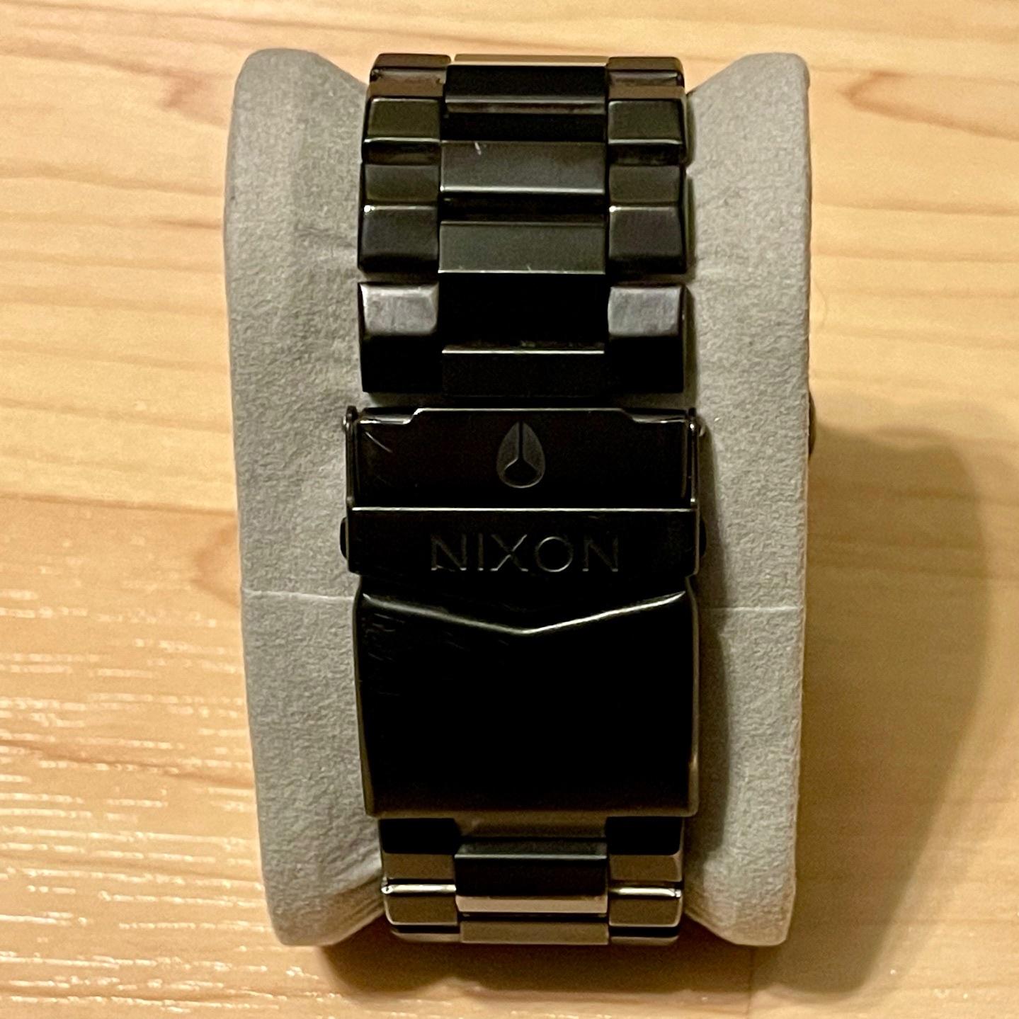 WTS] Nixon The Private 