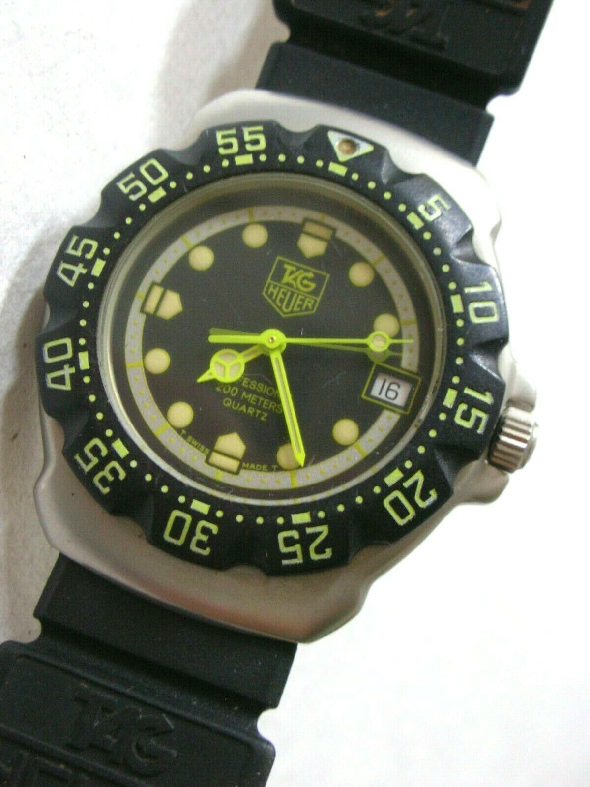 TAG HEUER F1 formula 1 classic middle diver lumina yellow BK