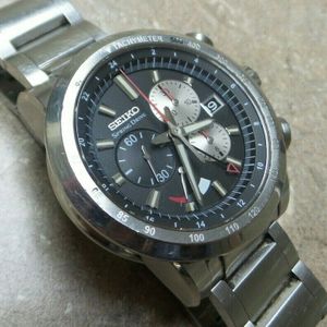 Seiko Spring Drive 5R86-0AG0 Limited Edition 037/300 Stainless Steel Watch  - H1 | WatchCharts
