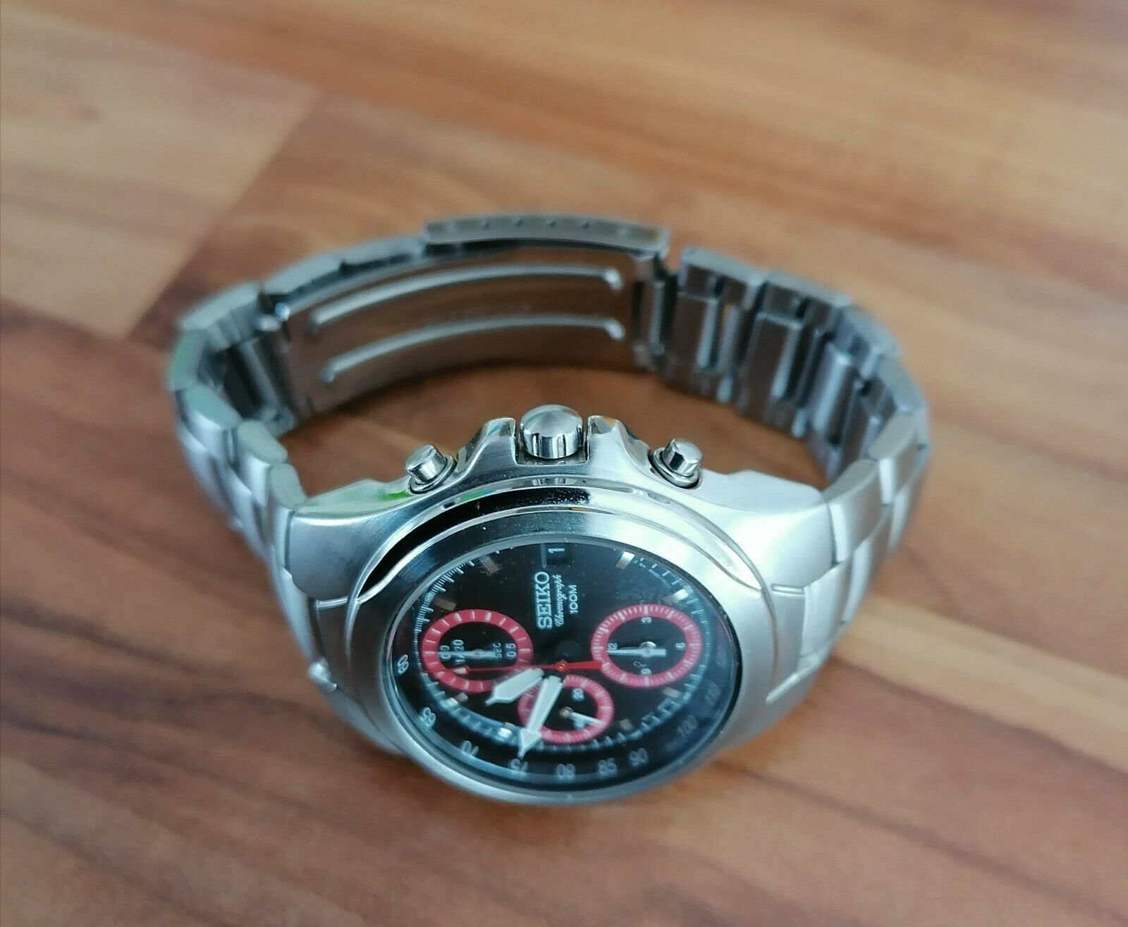 SEIKO CHRONOGRAPH 1/20 SECOND QUARTZ 7T92-0BR0 JAPAN 100M MEN'S