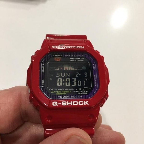 Casio G-Shock GWX-5600 Atomic Solar Tide Moon Graph Glossy Red ...