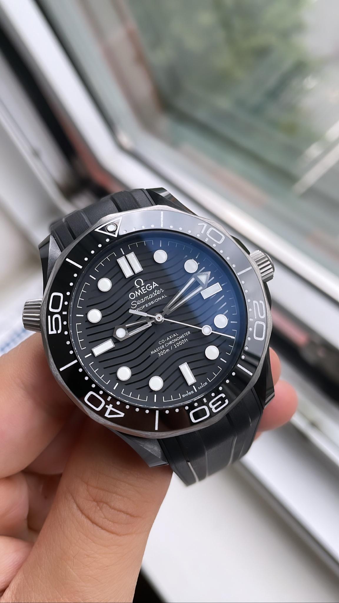 Omega seamaster hotsell diver ceramic