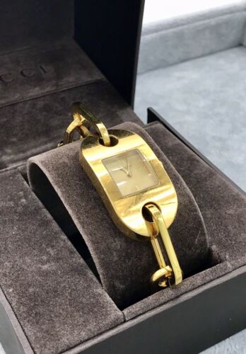 Gucci 6155L Ladies watch gold coloured quartz stainless steel