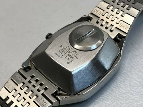 SEIKO 0674-5000 1973 LC Quartz LCD Digital watch - James Bond Rare