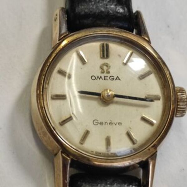 VINTAGE SWISS OMEGA GENEVE GOLD PLATED MANUAL WINDING LADIES WATCH