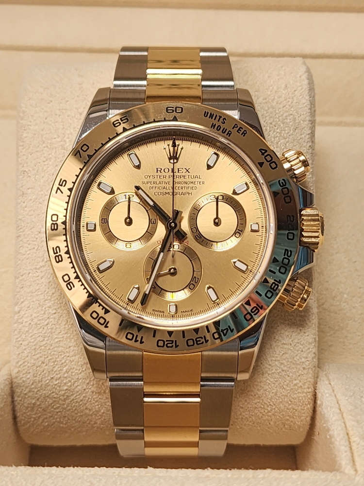 Daytona on sale champagne dial