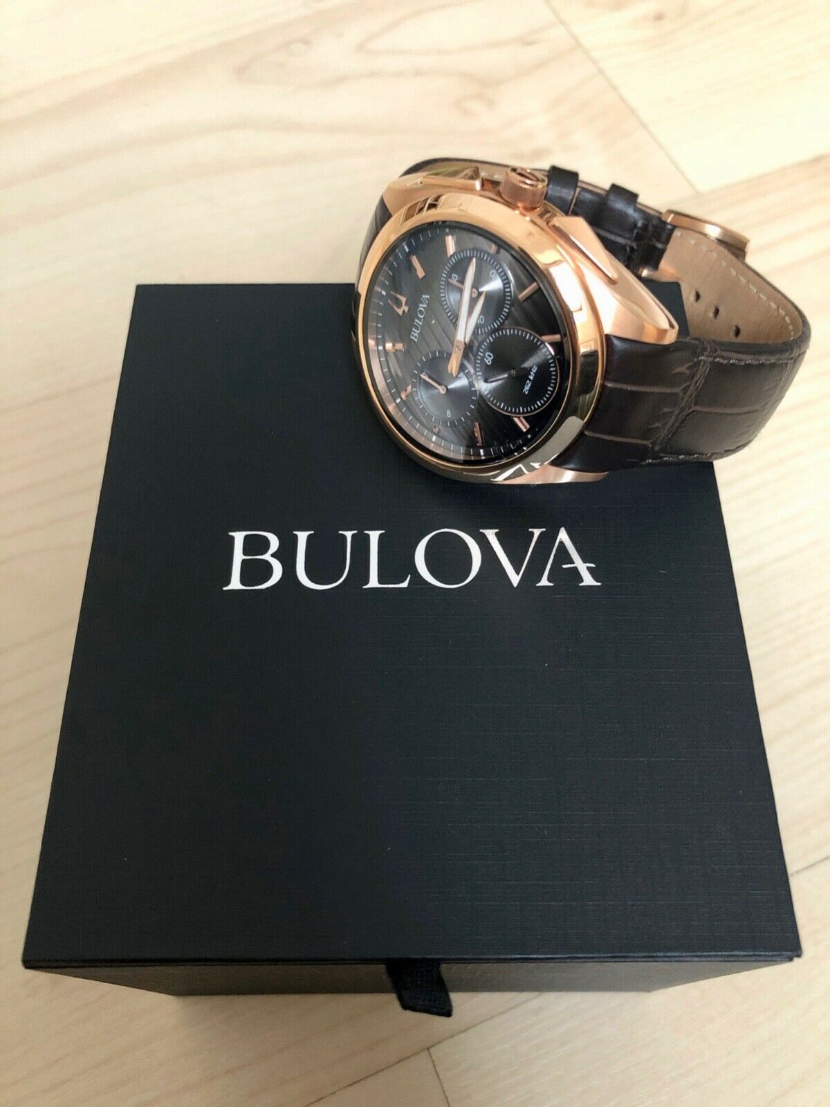 Bulova hot sale curv 97a124