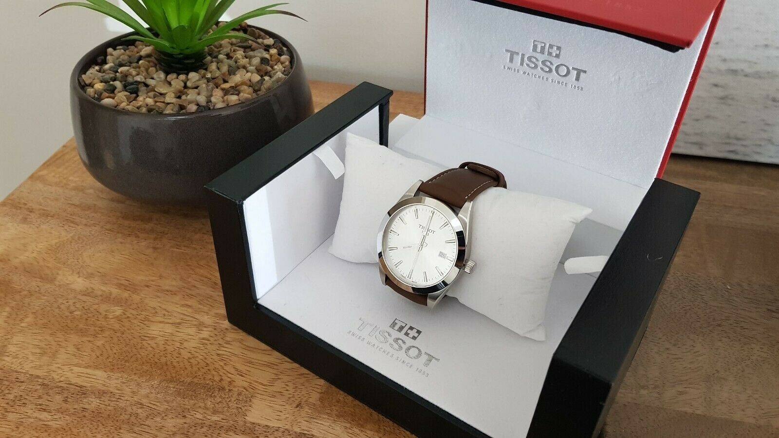 Tissot Gentleman Silver Dial Brown Leather Strap Swiss Watch T127