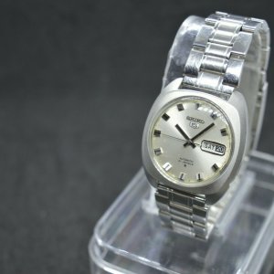 Non Runner April 1971 Vintage Seiko 6119 7103 Automatic Bracelet Watch |  WatchCharts