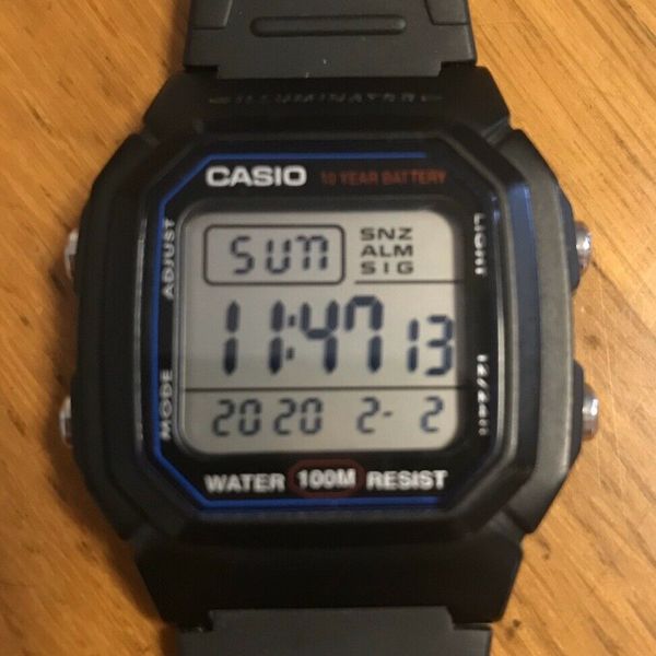 Casio Illuminator W800H 3240 Unisex Classic Digital Sport Water