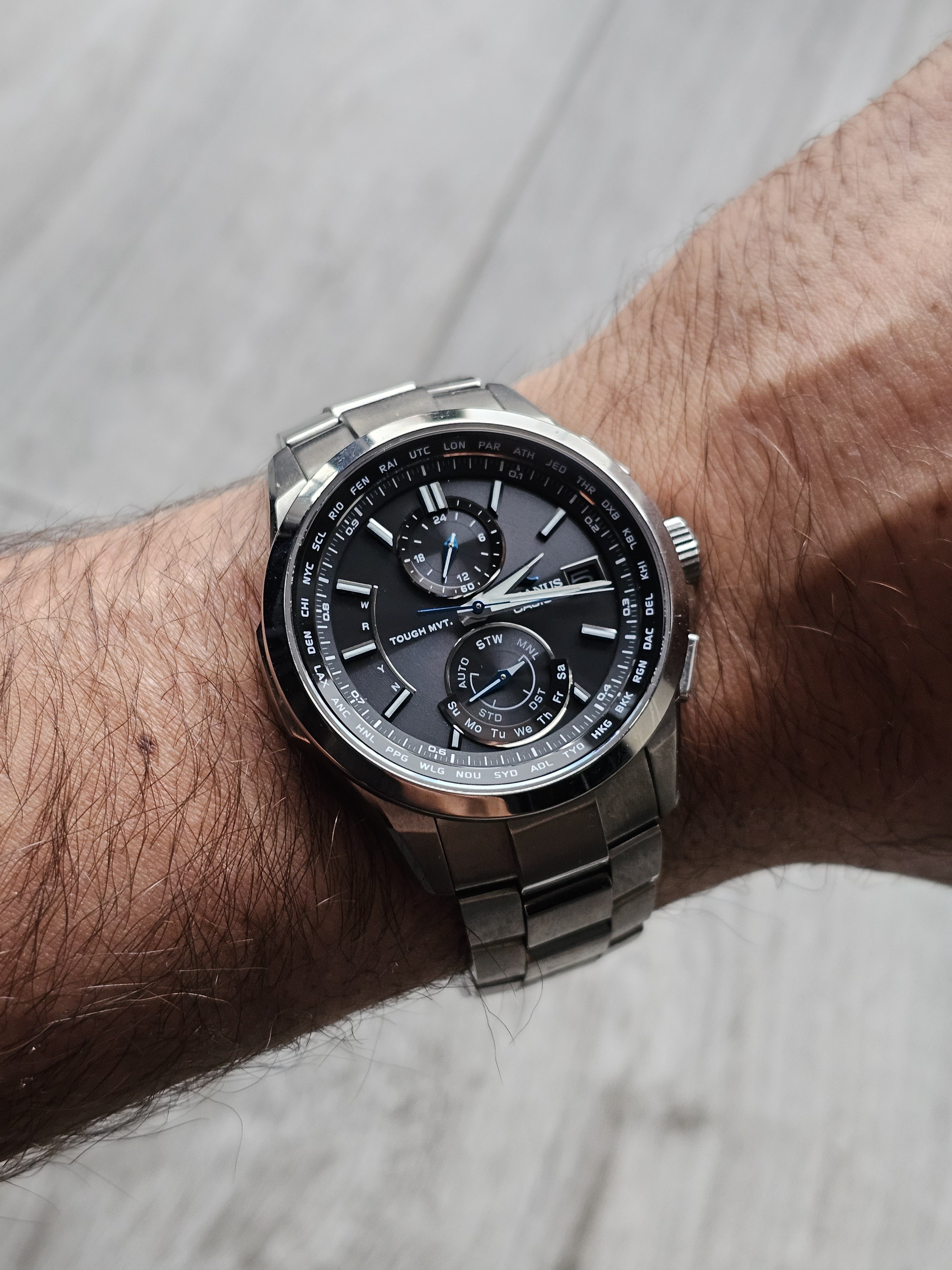 Casio Oceanus OCW-T2500-1AJF - based in EU | WatchCharts