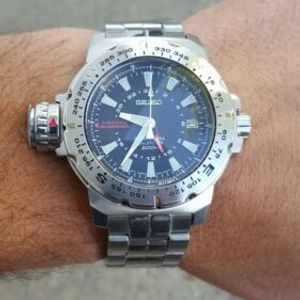 Seiko 8F56-00J0 Perpetual Calendar Mile Marker 200m Stainless Steel Watch | WatchCharts