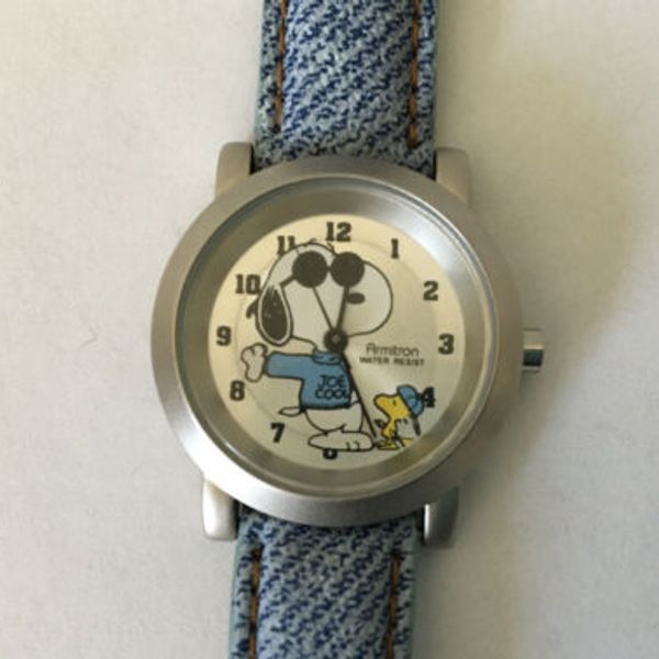 Armitron Snoopy Woodstock Joe Cool Peanuts Wrist Watch 900/234 Blue