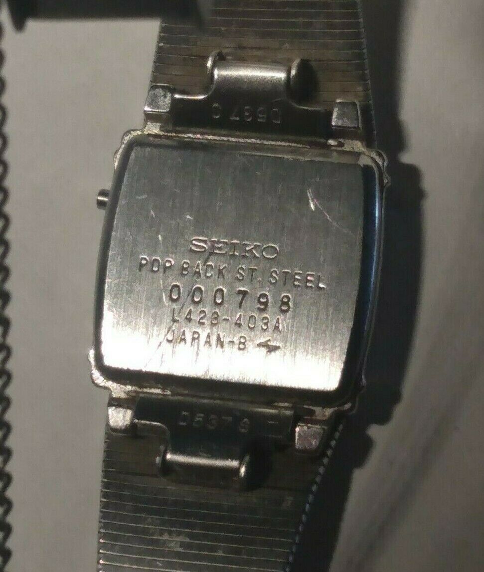 Women's Vintage Classic SEIKO L423-403A Digital LCD Watch, New