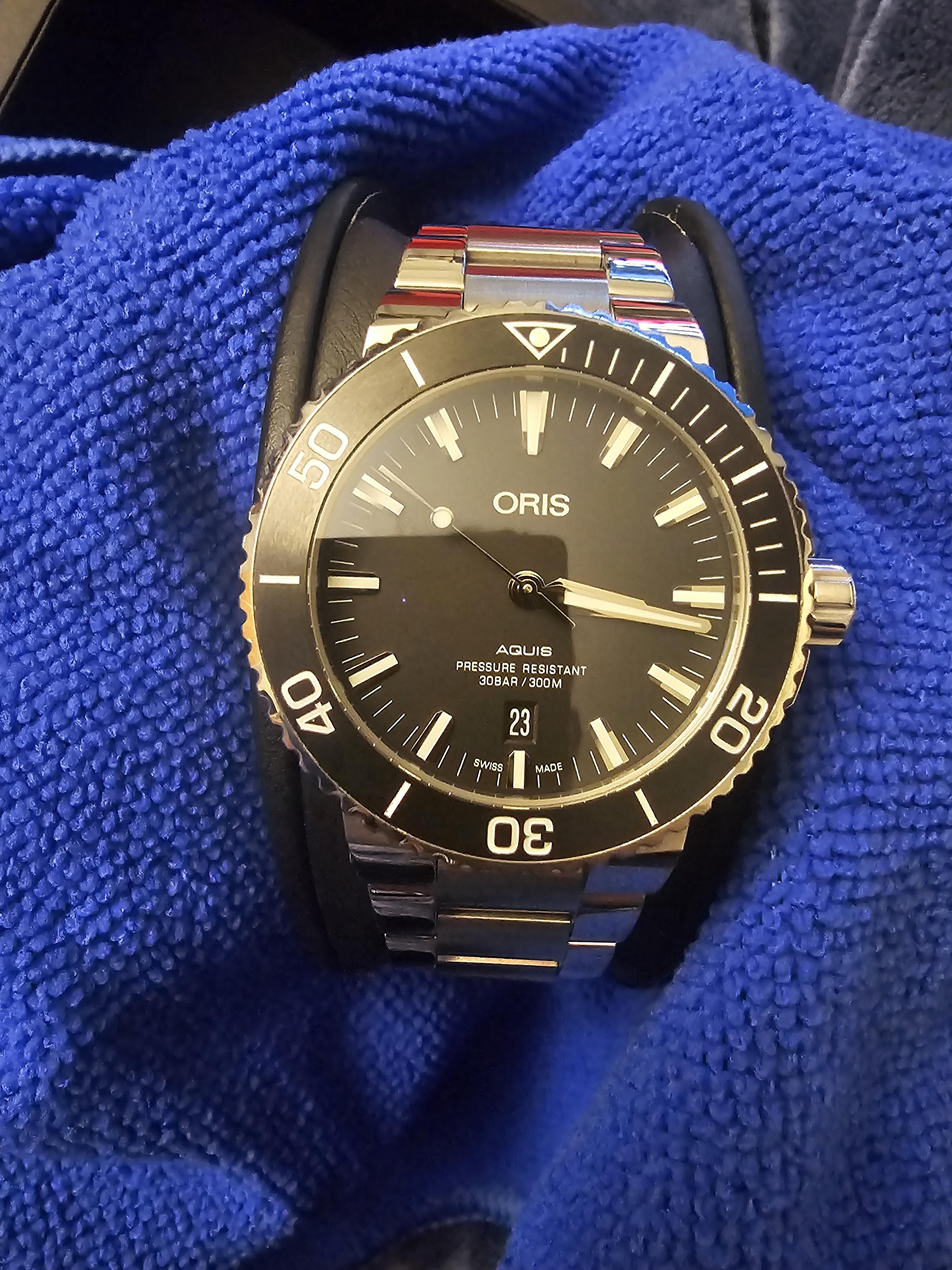 ORIS Diving Aquis Carlos Costa Limited Edition 4 74377097184R