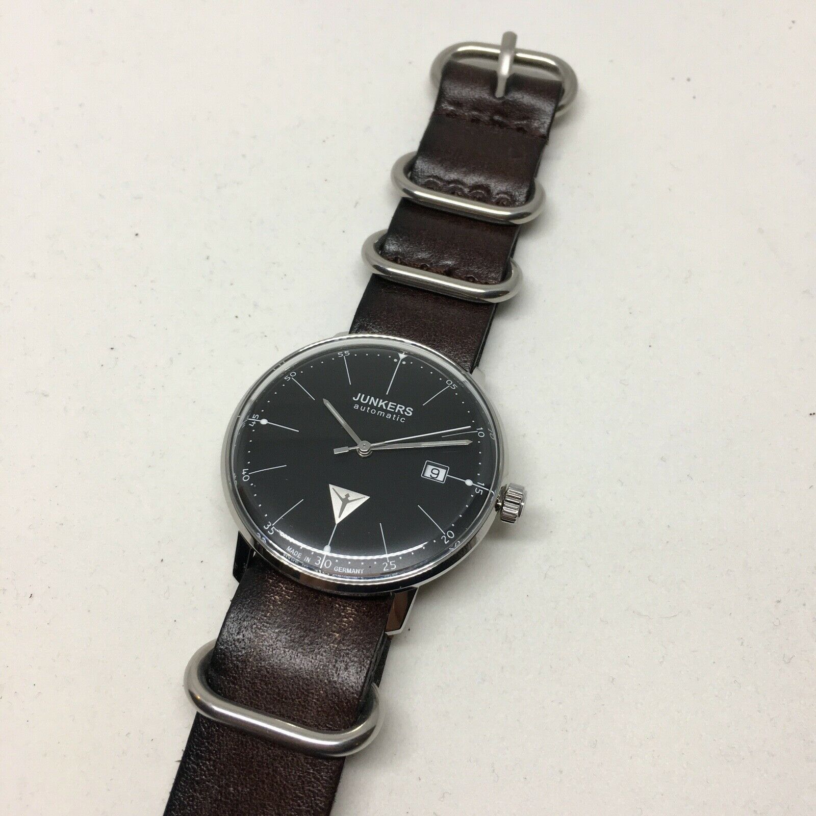 Montre best sale junkers bauhaus