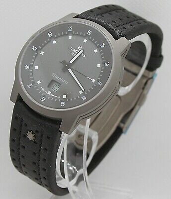 Orologio Uomo JUNGHANS MEGA 030 2012 .00 TITANIO WatchCharts