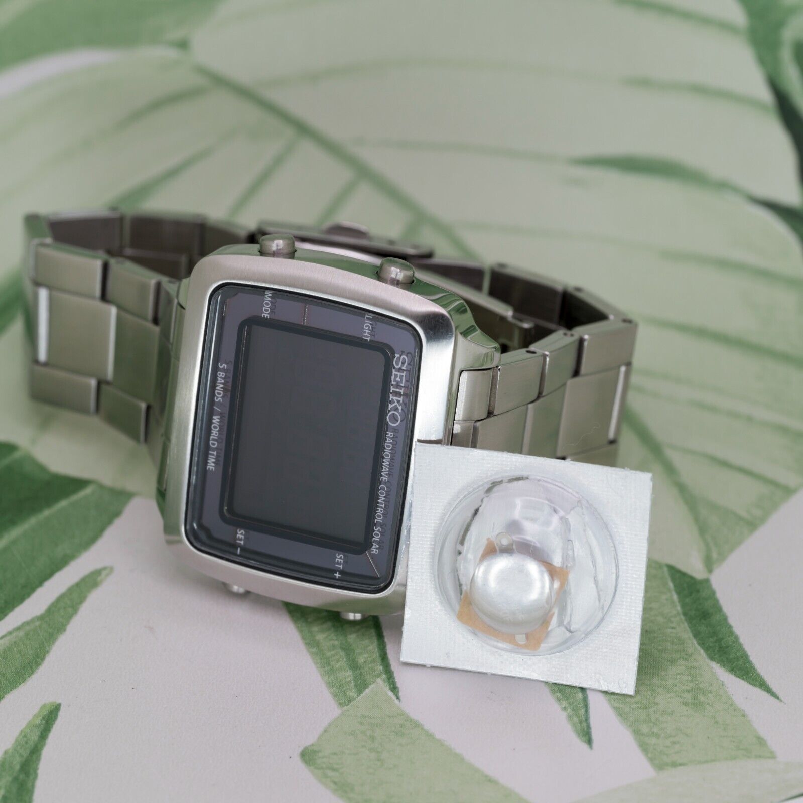 SEIKO S760-0AB0 SPIRIT SOLAR WR 10 BAR RADIO CONTROL WATCH