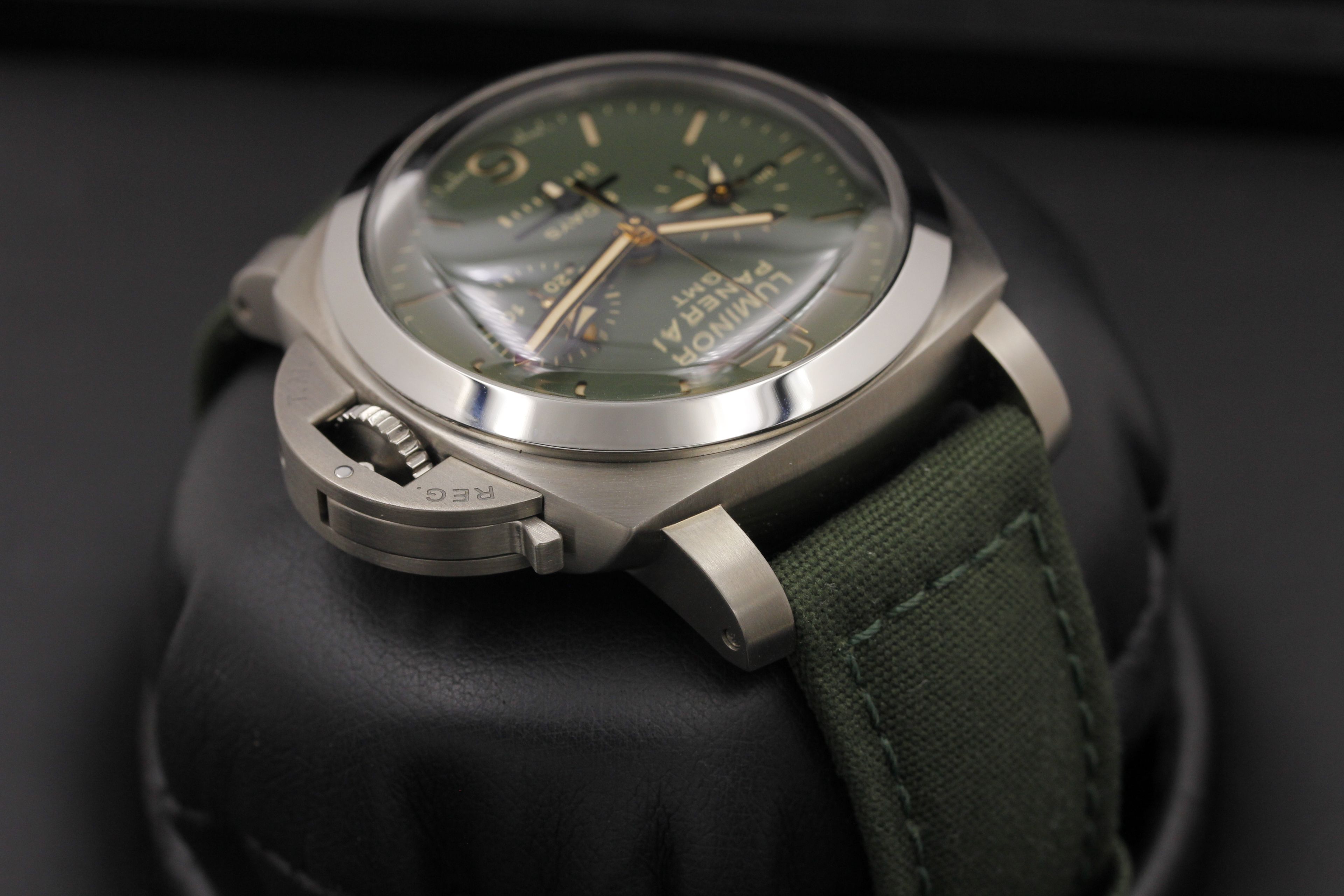 FSOT Panerai Luminor Pam 737 LIMITED EDITION GREEN Dial