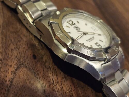 Tag Heuer Professional White Dial Mens Quartz Watch WN1111