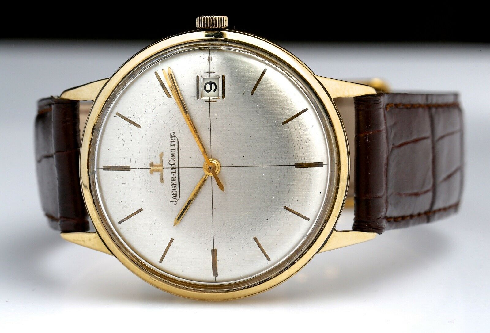 Vintage Jaeger LeCoultre Automatic Cal 881 18k Yellow Gold 1960 s