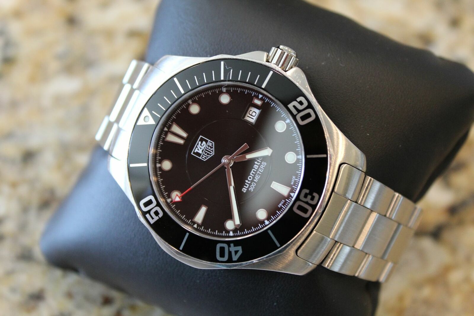 Tag Heuer WAB2010 Black 300M Aquaracer 41mm Calibre 5 Auto