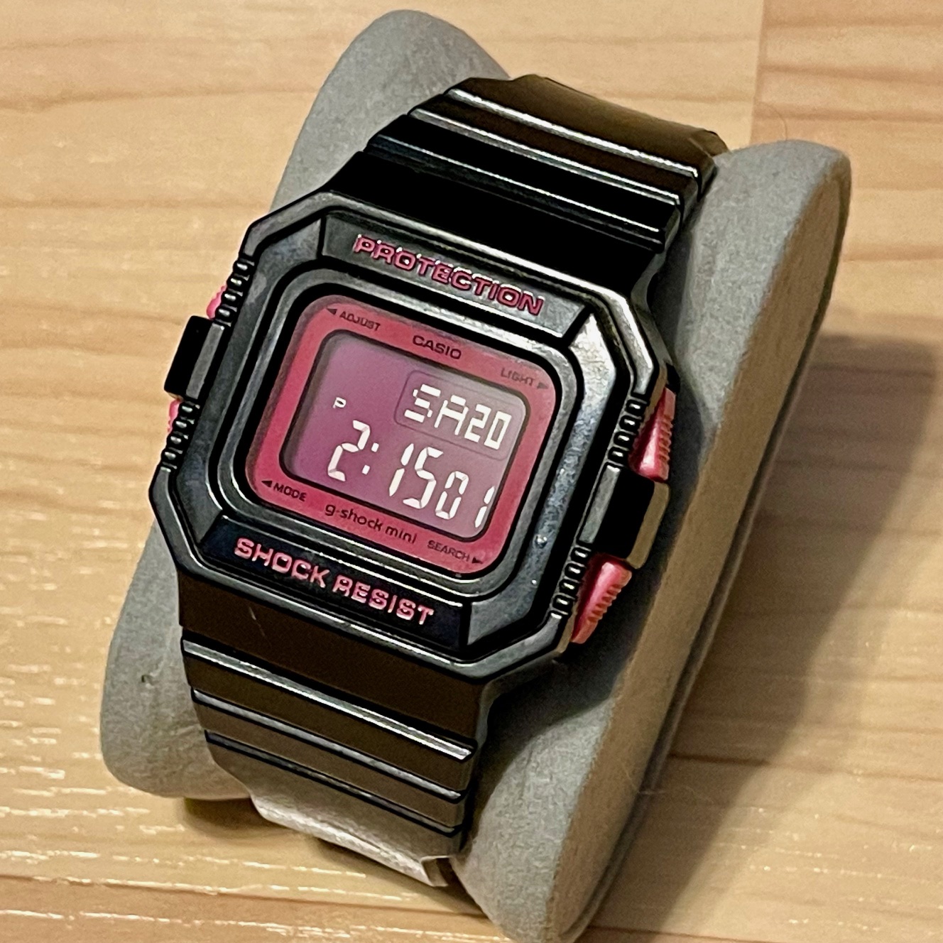 G shock mini gmn 550 best sale