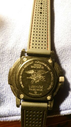 Mens LUMINOX Watch Series 3000/3900 v3 Red Navy Seals