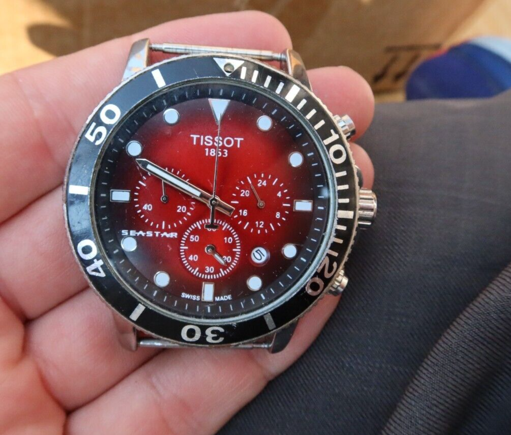 Tissot seastar outlet red