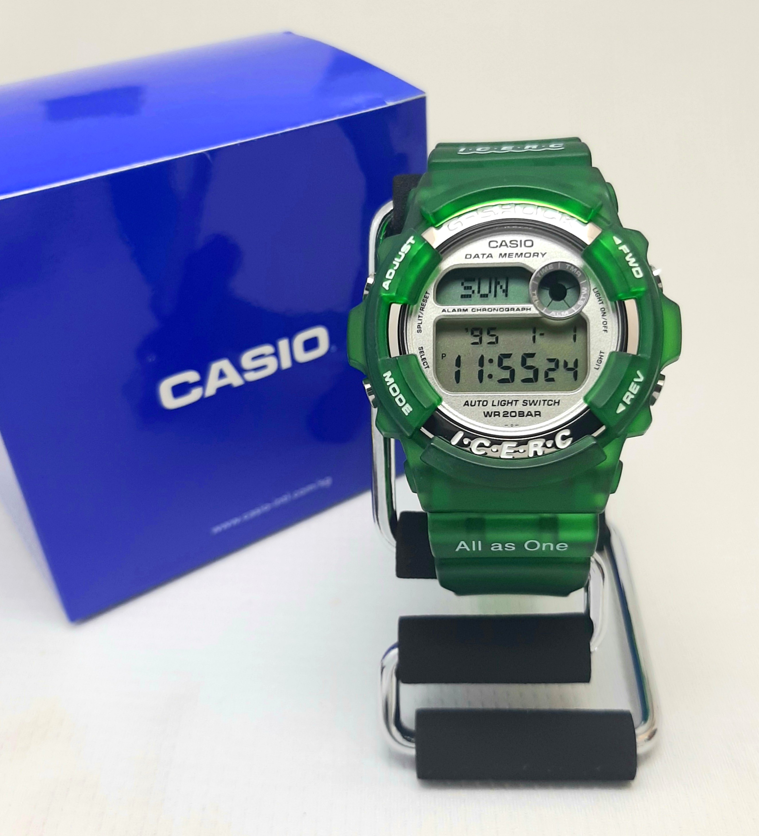 New Old Stock G Shock DW9200 X 7th ICERC Dolphin Whale 45mm Steel Case Made In Japan DW 9200 DW9200K DW 9200K Retro Green Casio Vintage Classic WatchCharts Marketplace