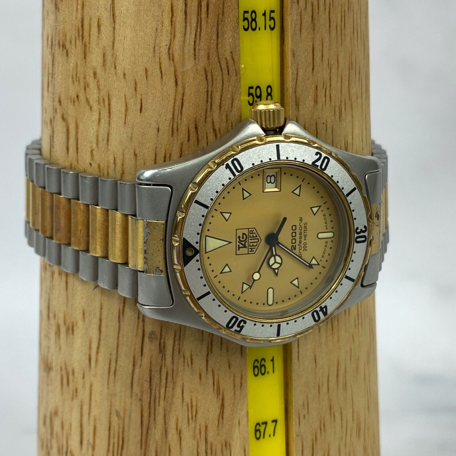 TAG HEUER Professional 200 974.013 Date Swiss Made Mens Watch